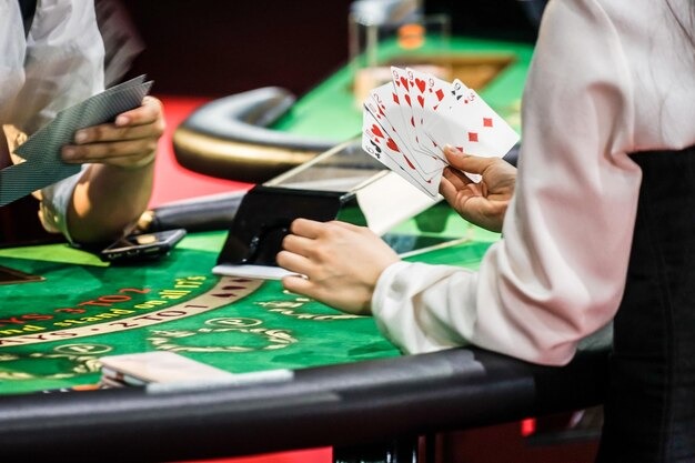 Lucky Twins live dealer table at mpo1212